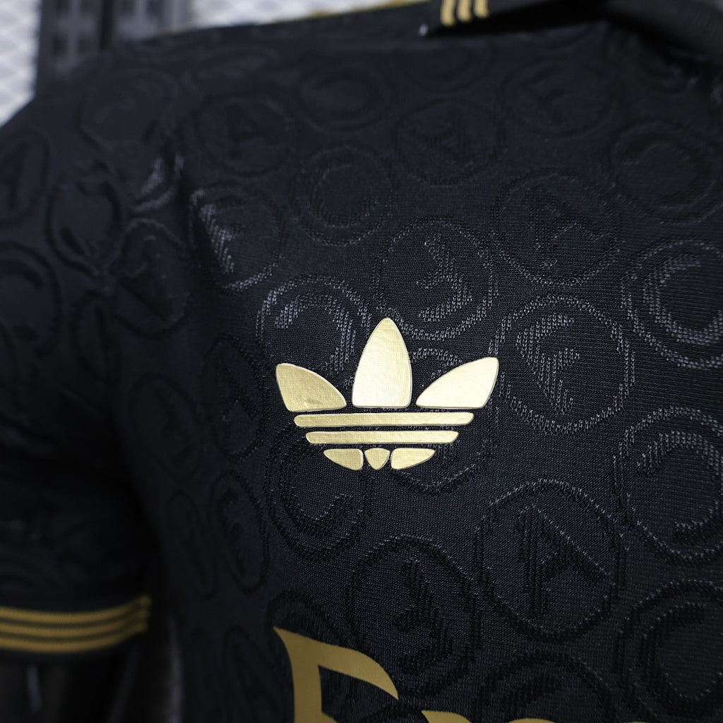 ARSENAL EDICIÓN ESPECIAL NEGRO DORADO 26/27 Manga Corta