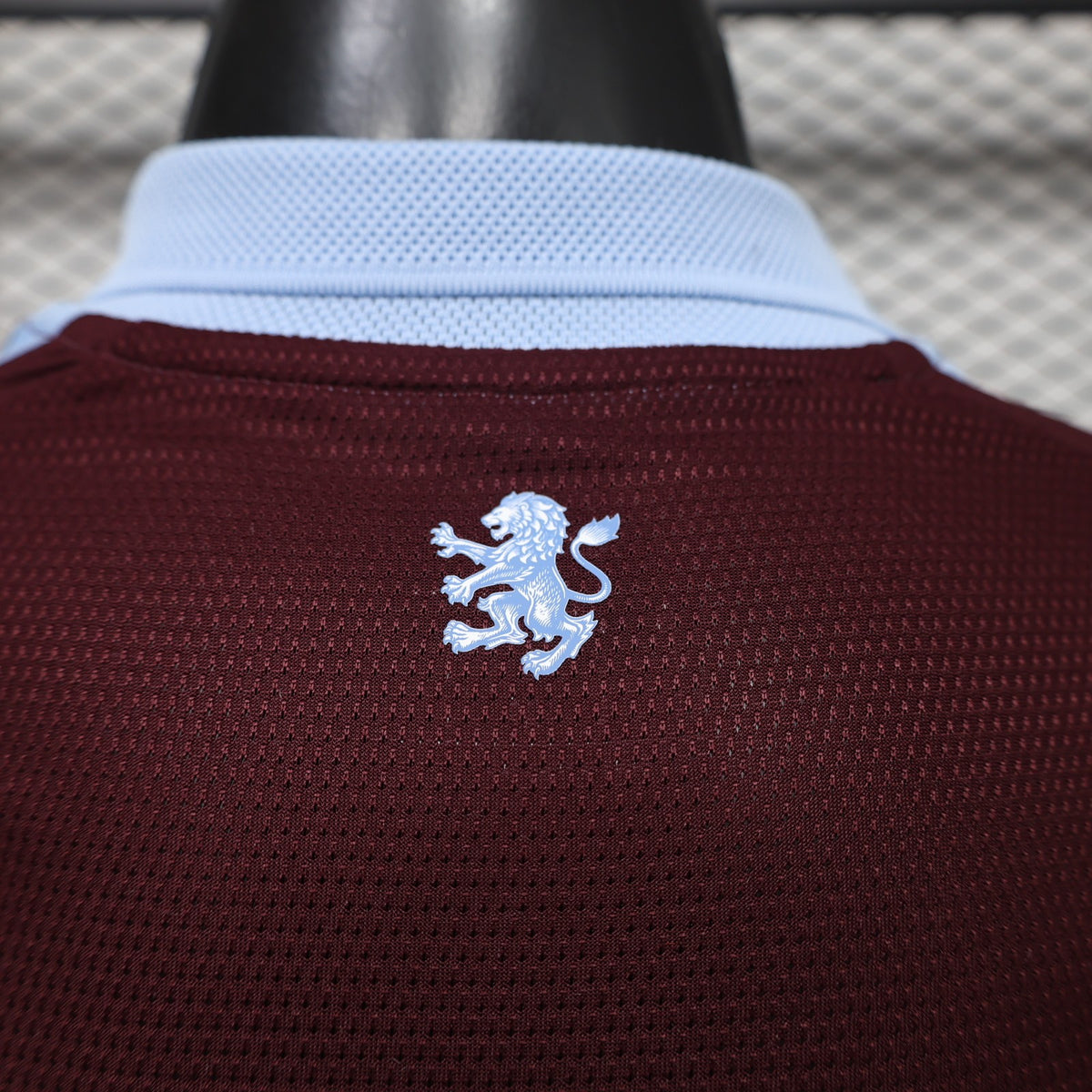 ASTON VILLA PRIMERA EQUIPACIÓN CON PUBLICIDAD 26/27 Manga Corta