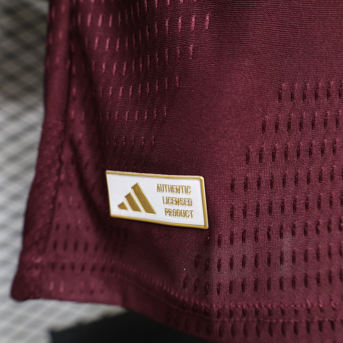 ASTON VILLA PRIMERA EQUIPACIÓN CON PUBLICIDAD 26/27 Manga Corta