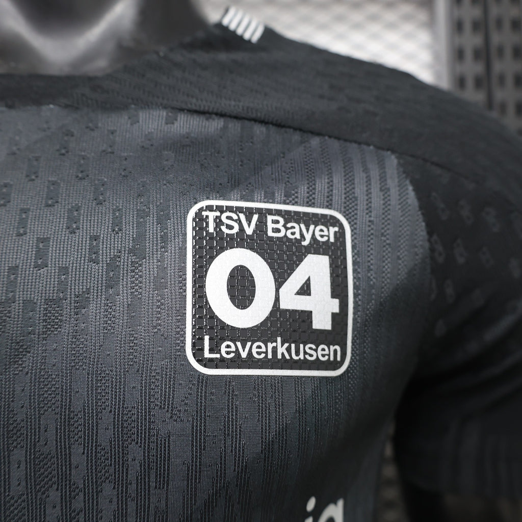 BAYER LEVERKUSEN TERCERA EQUIPACIÓN 26/27 Manga Corta