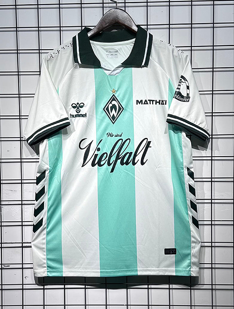 BORUSSIA MÖNCHENGLADBACH EDICIÓN ESPECIAL CONMEMORATIVA 26/27 Manga Corta