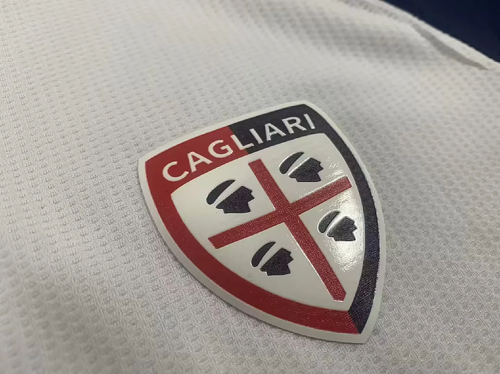 CAGLIARI SEGUNDA EQUIPACIÓN 26/27 Manga Corta