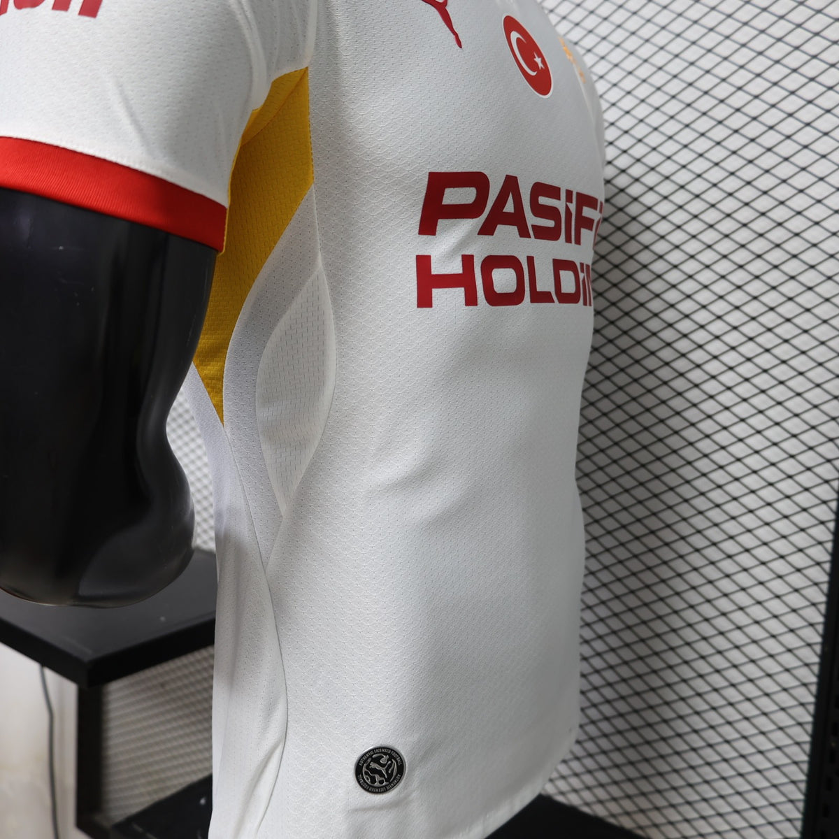 GALATASARAY SEGUNDA EQUIPACIÓN 26/27 Manga Corta