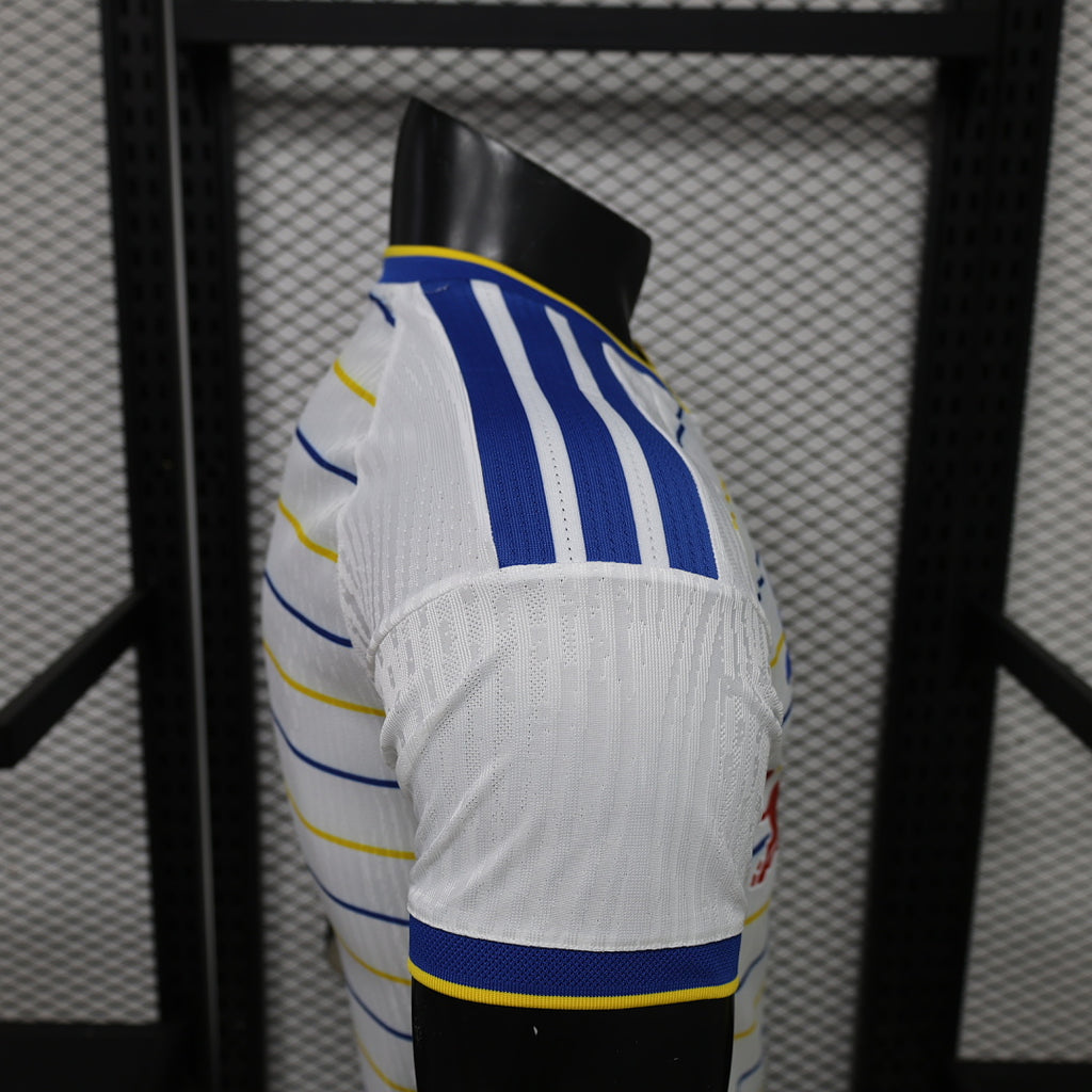 LEEDS UNITED PRIMERA EQUIPACIÓN 26/27 Manga Corta