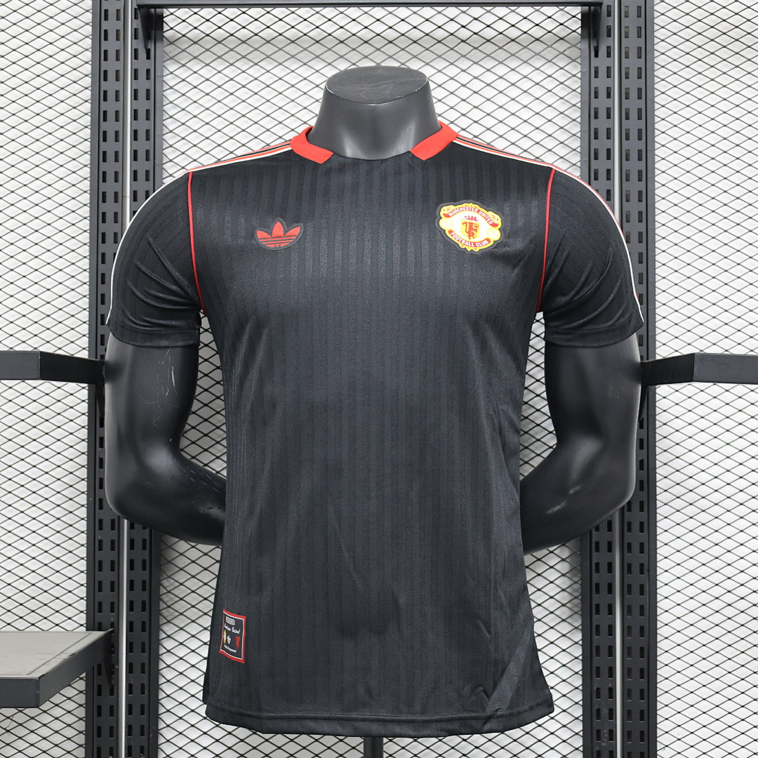 MANCHESTER UNITED EDICIÓN ESPECIAL 26/27 Manga Corta