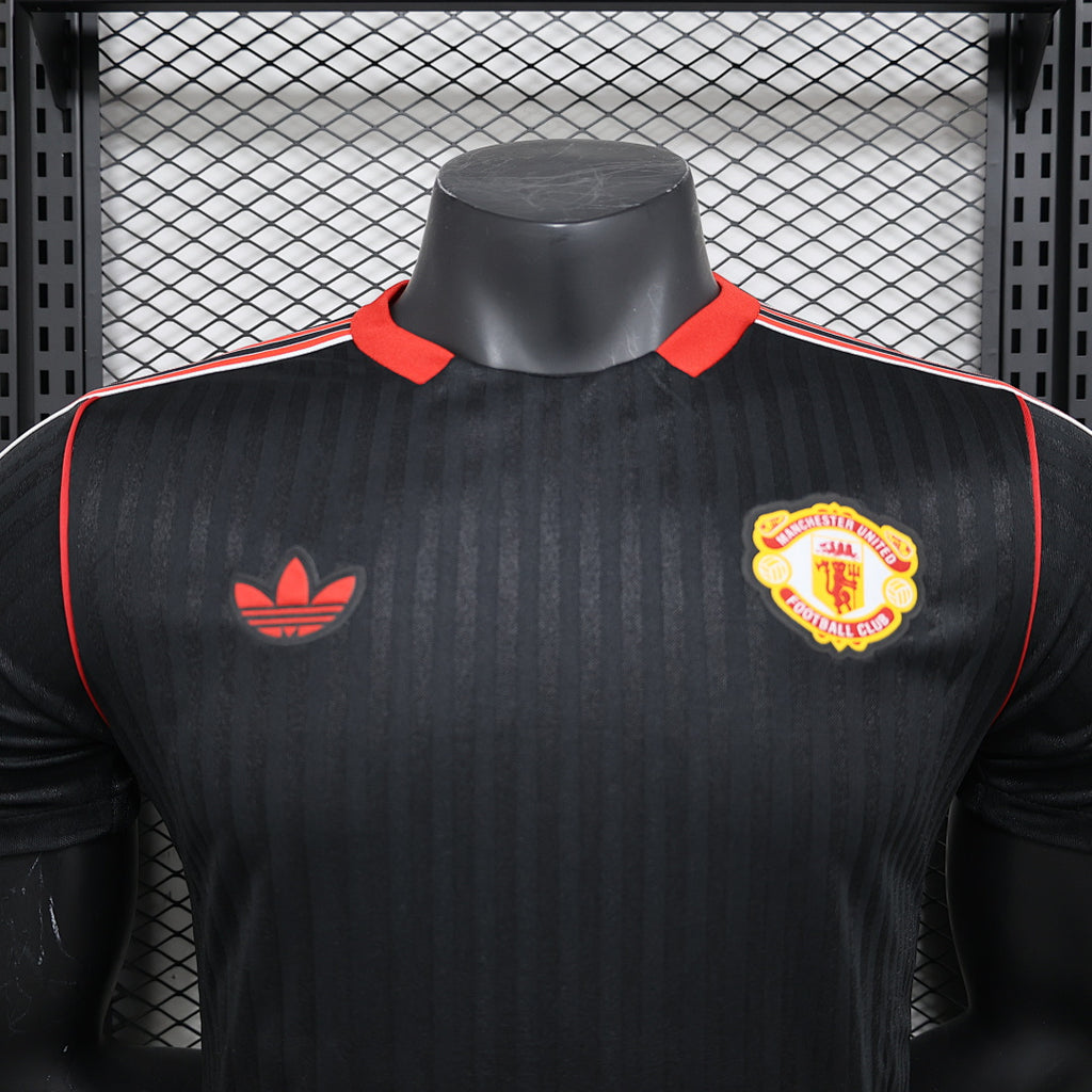 MANCHESTER UNITED EDICIÓN ESPECIAL 26/27 Manga Corta