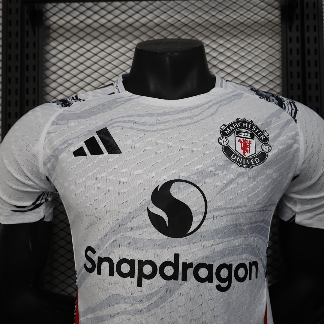 MANCHESTER UNITED EDICIÓN ESPECIAL 26/27 Manga Corta