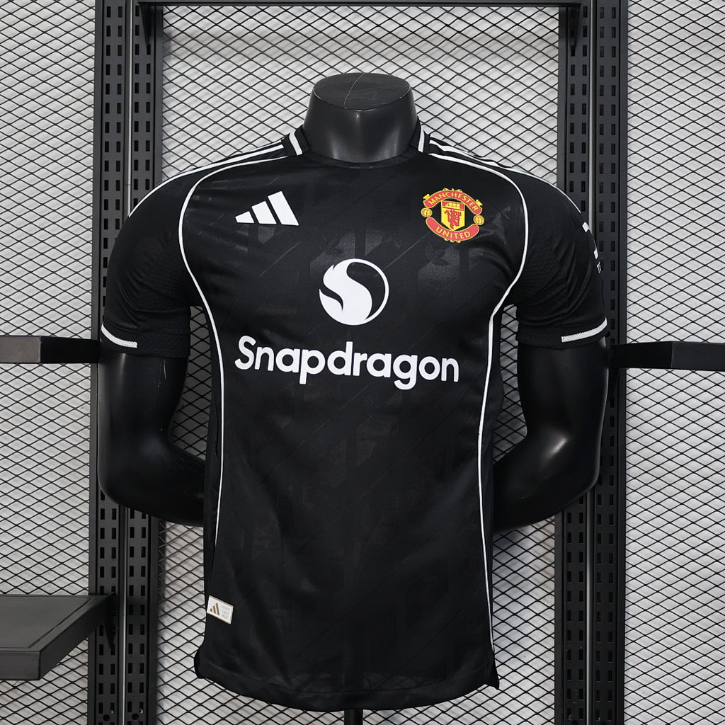MANCHESTER UNITED EDICIÓN ESPECIAL 26/27 Manga Corta