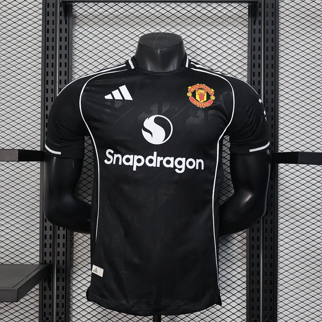 MANCHESTER UNITED EDICIÓN ESPECIAL 26/27 Manga Corta