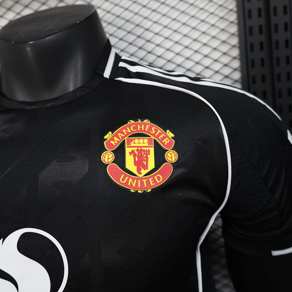 MANCHESTER UNITED EDICIÓN ESPECIAL 26/27 Manga Corta