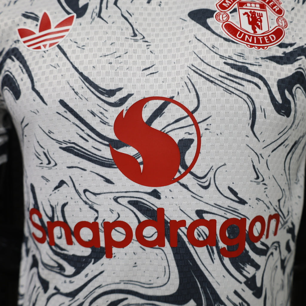 MANCHESTER UNITED EDICIÓN ESPECIAL 26/27 Manga Corta