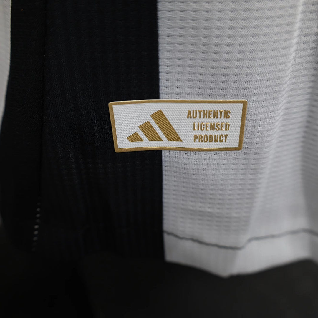 NEWCASTLE UNITED PRIMERA EQUIPACIÓN 26/27 Manga Corta