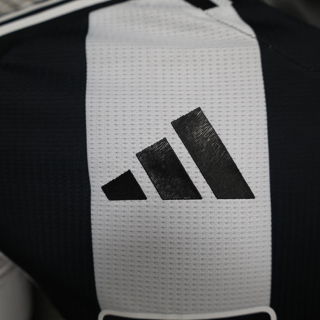 NEWCASTLE UNITED PRIMERA EQUIPACIÓN 26/27 Manga Corta