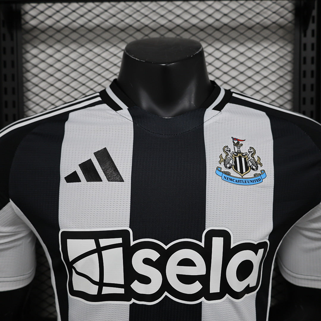 NEWCASTLE UNITED PRIMERA EQUIPACIÓN 26/27 Manga Corta