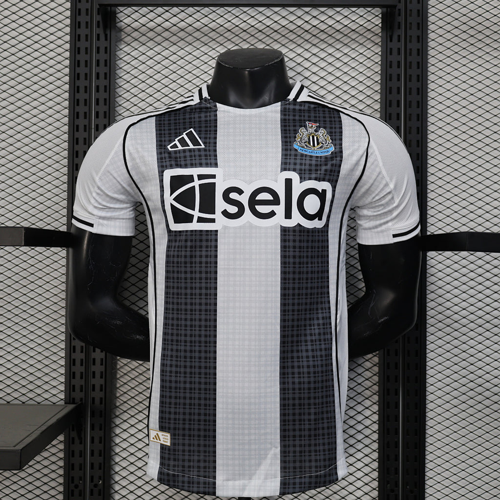 NEWCASTLE UNITED PRIMERA EQUIPACIÓN 26/27 Manga Corta