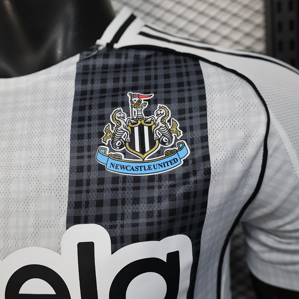 NEWCASTLE UNITED PRIMERA EQUIPACIÓN 26/27 Manga Corta