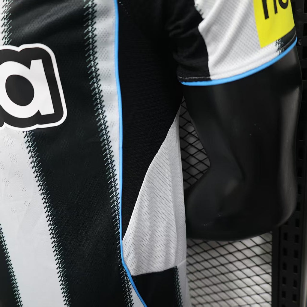 NEWCASTLE UNITED PRIMERA EQUIPACIÓN 26/27 Manga Corta