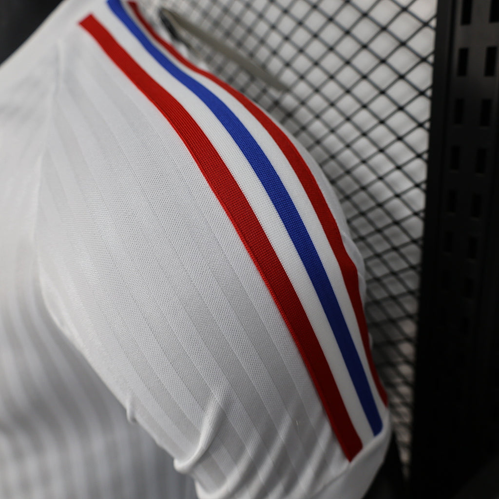 OLYMPIQUE LYONNAIS REVISAR EQUIPACIÓN 26/27 Manga Corta