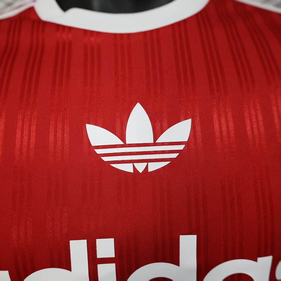 REVISAR CAMISETA CASUAL RETRO 26/27 Manga Corta