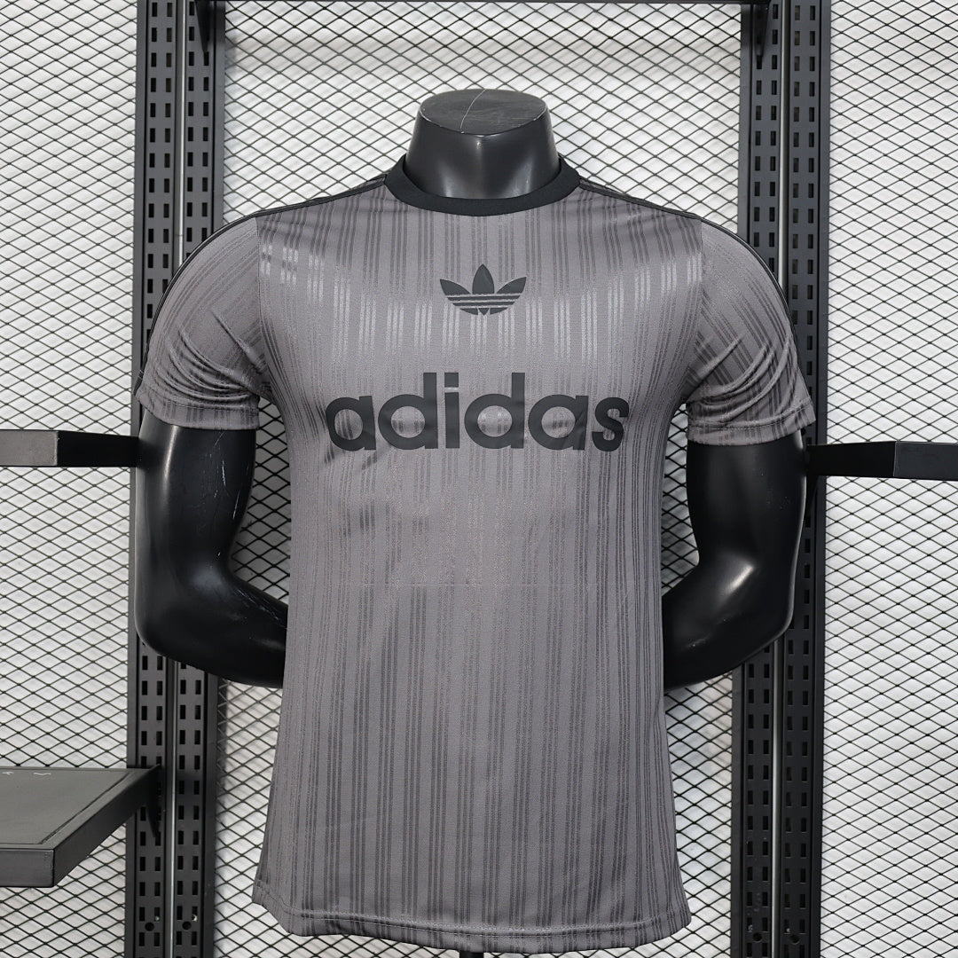 REVISAR CAMISETA CASUAL RETRO 26/27 Manga Corta