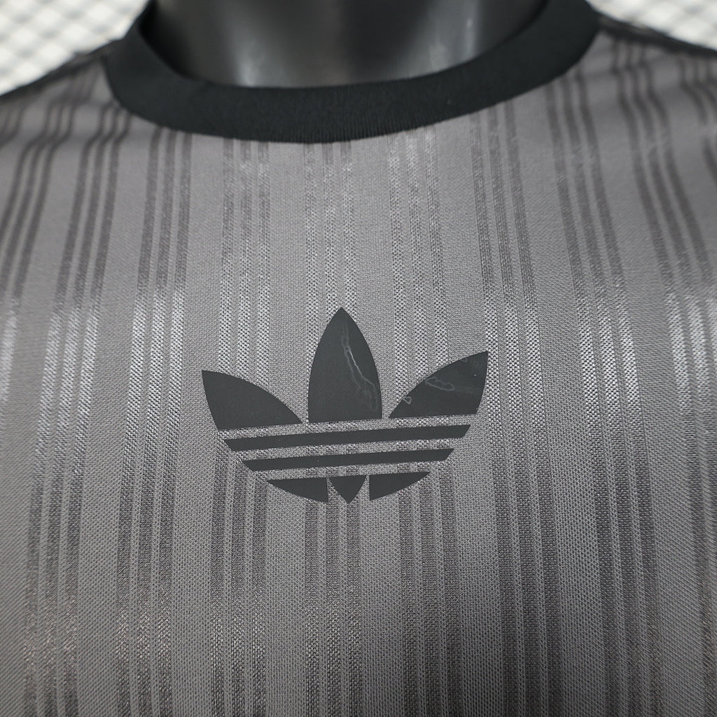 REVISAR CAMISETA CASUAL RETRO 26/27 Manga Corta