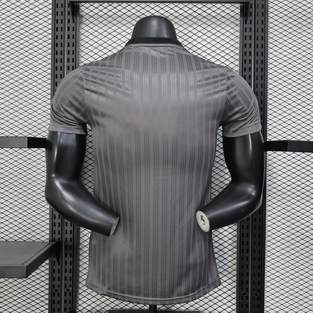 REVISAR CAMISETA CASUAL RETRO 26/27 Manga Corta