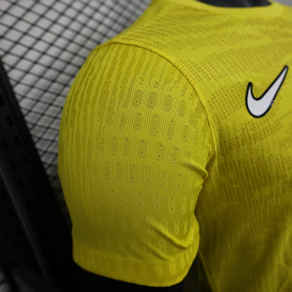 REVISAR CAMISETA DE ENTRENAMIENTO 26/27 Manga Corta