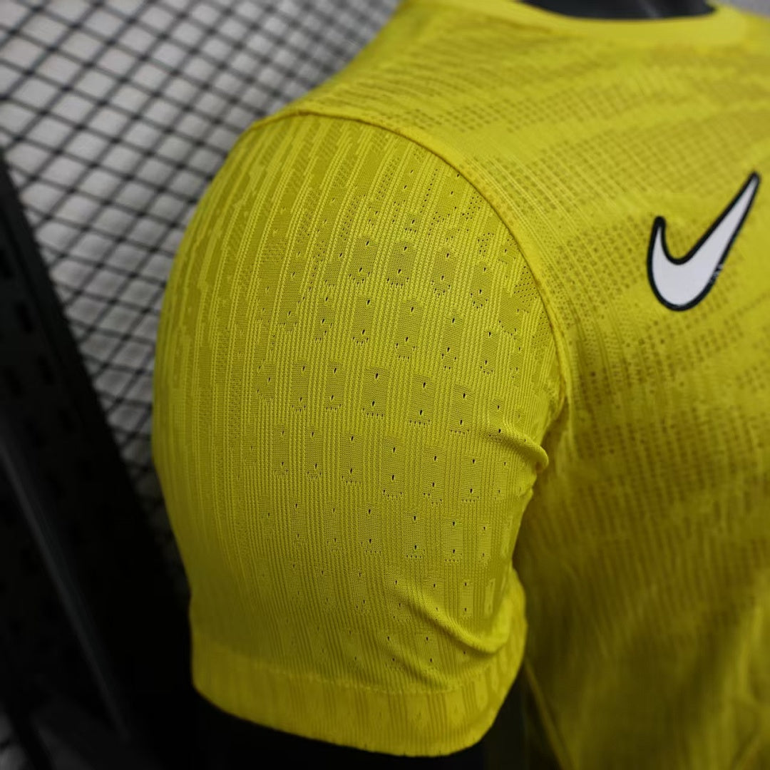 REVISAR CAMISETA DE ENTRENAMIENTO 26/27 Manga Corta