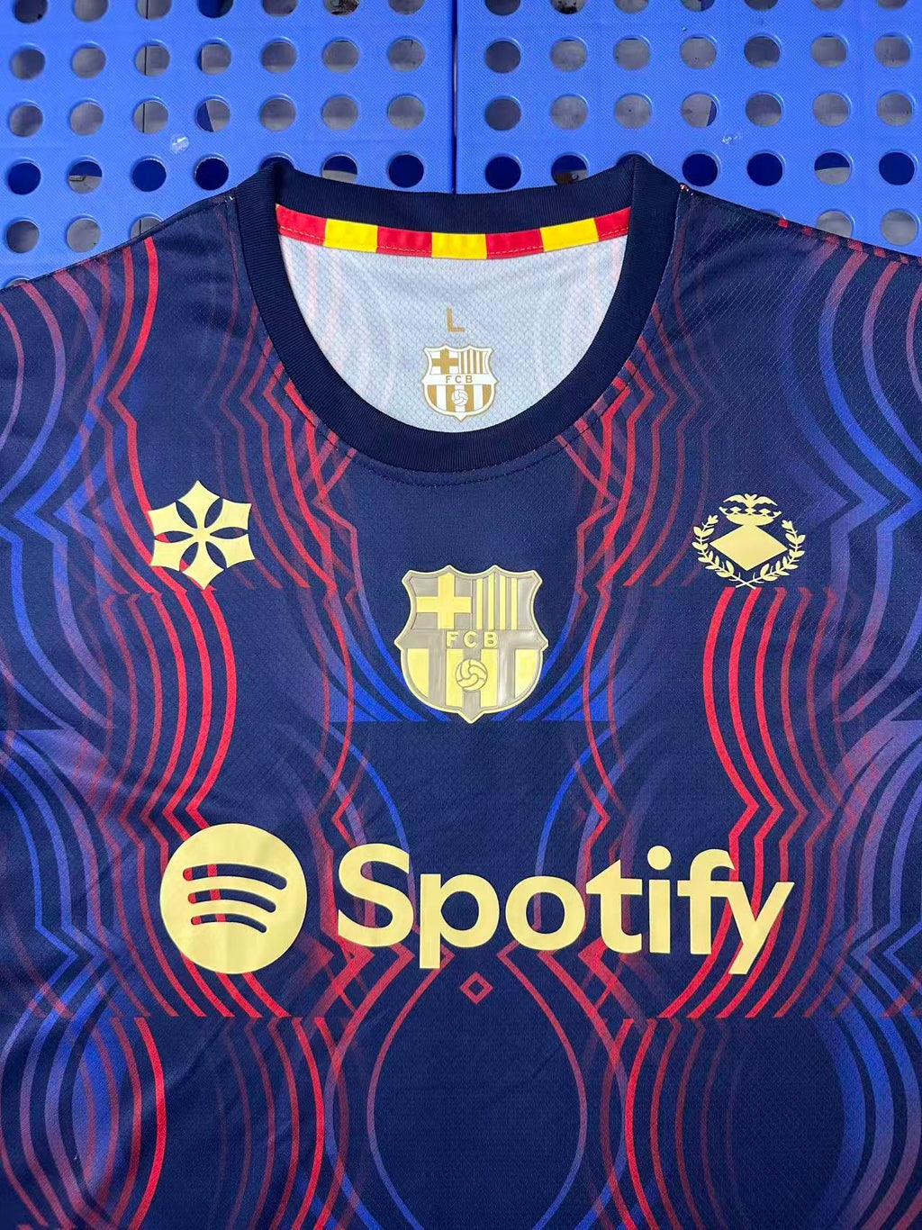 CAMISETA BARCELONA EDICIÓN ESPECIAL