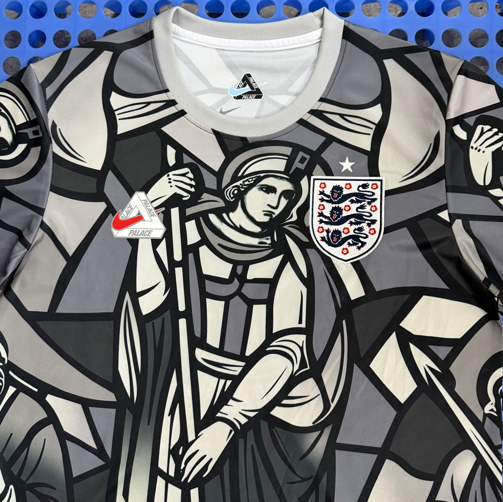 CAMISETA INGLATERRA X PALACE SKATEBOARD