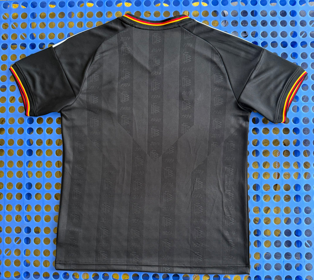 CAMISETA ALEMANIA EDICIÓN ESPECIAL 26/27