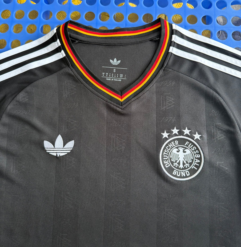 CAMISETA ALEMANIA EDICIÓN ESPECIAL 26/27