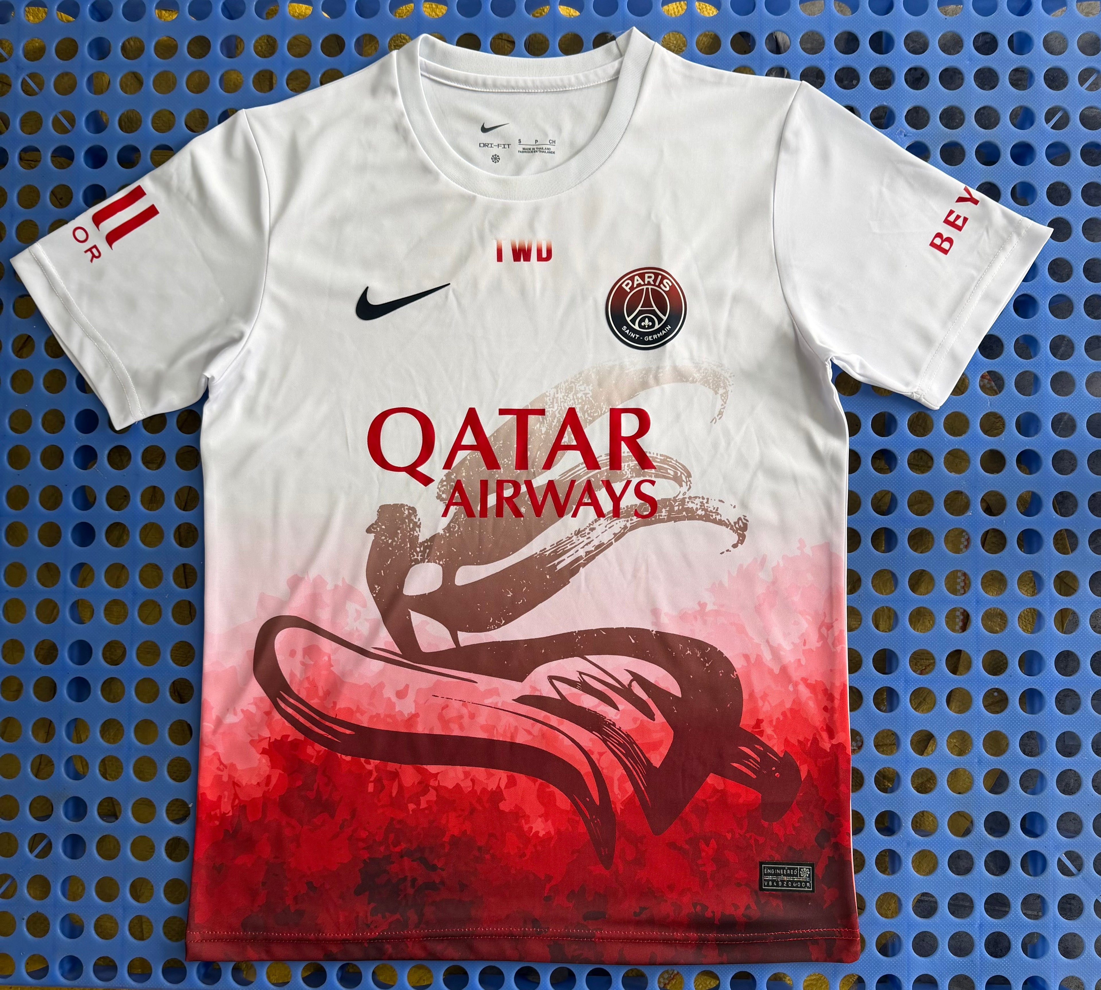 CAMISETA PSG PRE-MATCH EDICIÓN ESPECIAL