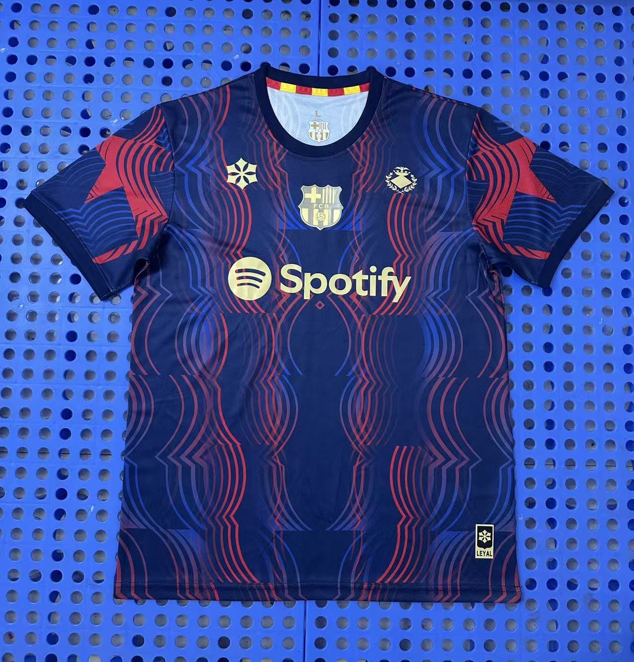 CAMISETA BARCELONA EDICIÓN ESPECIAL