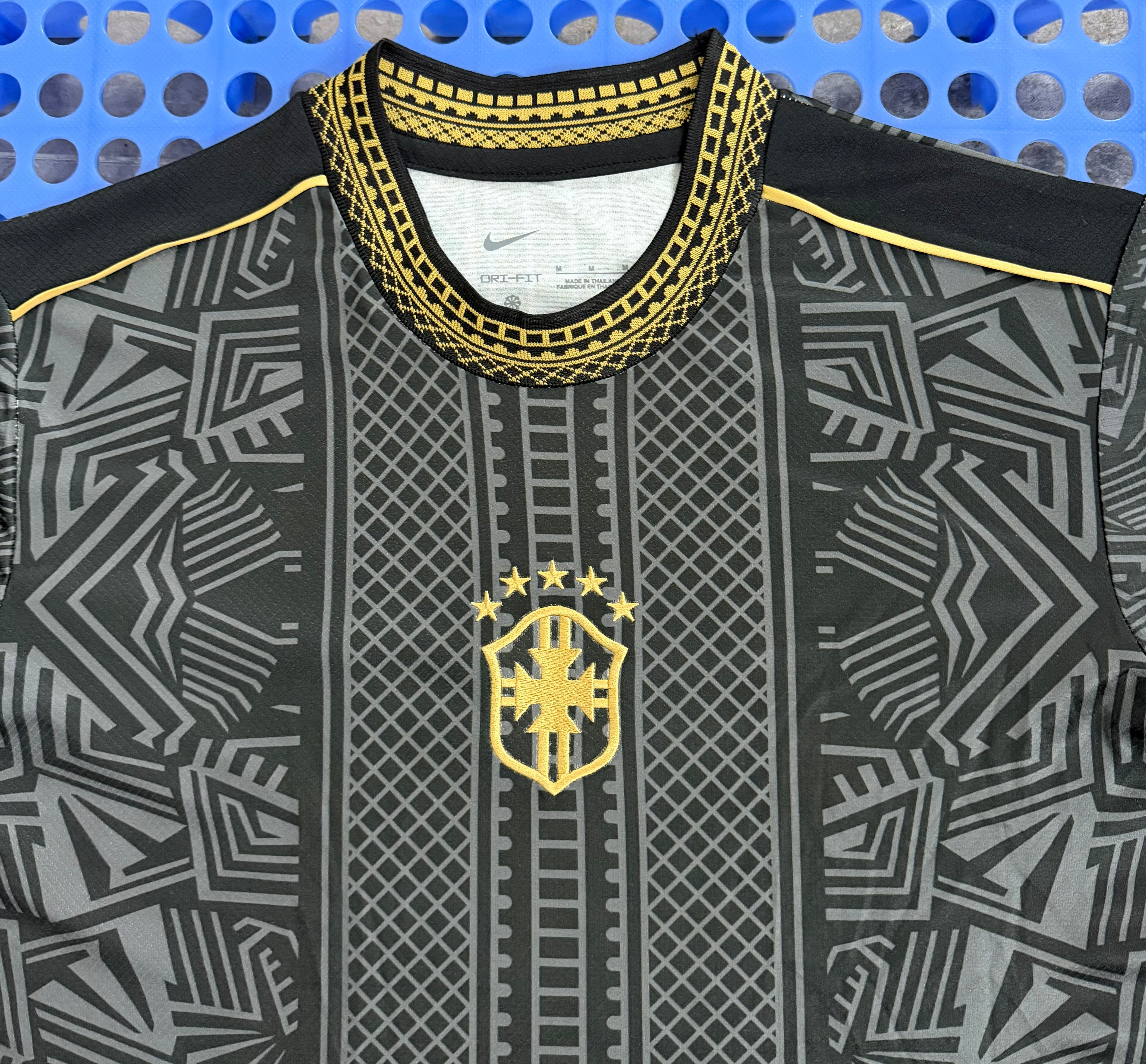 CAMISETA BRASIL EDICIÓN NEYMAR