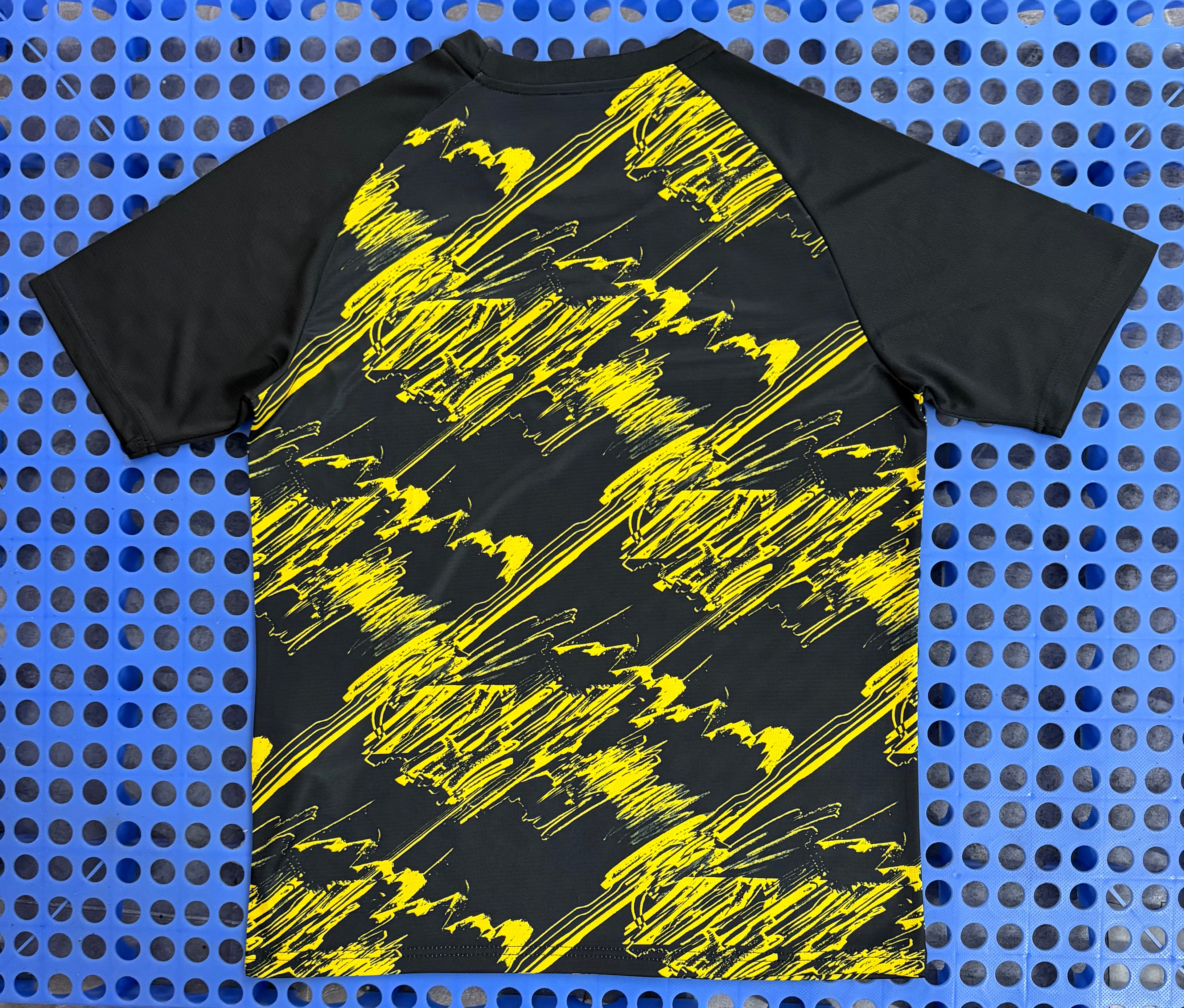 CAMISETA BORUSSIA DORTMUND PRE-MATCH 26/27