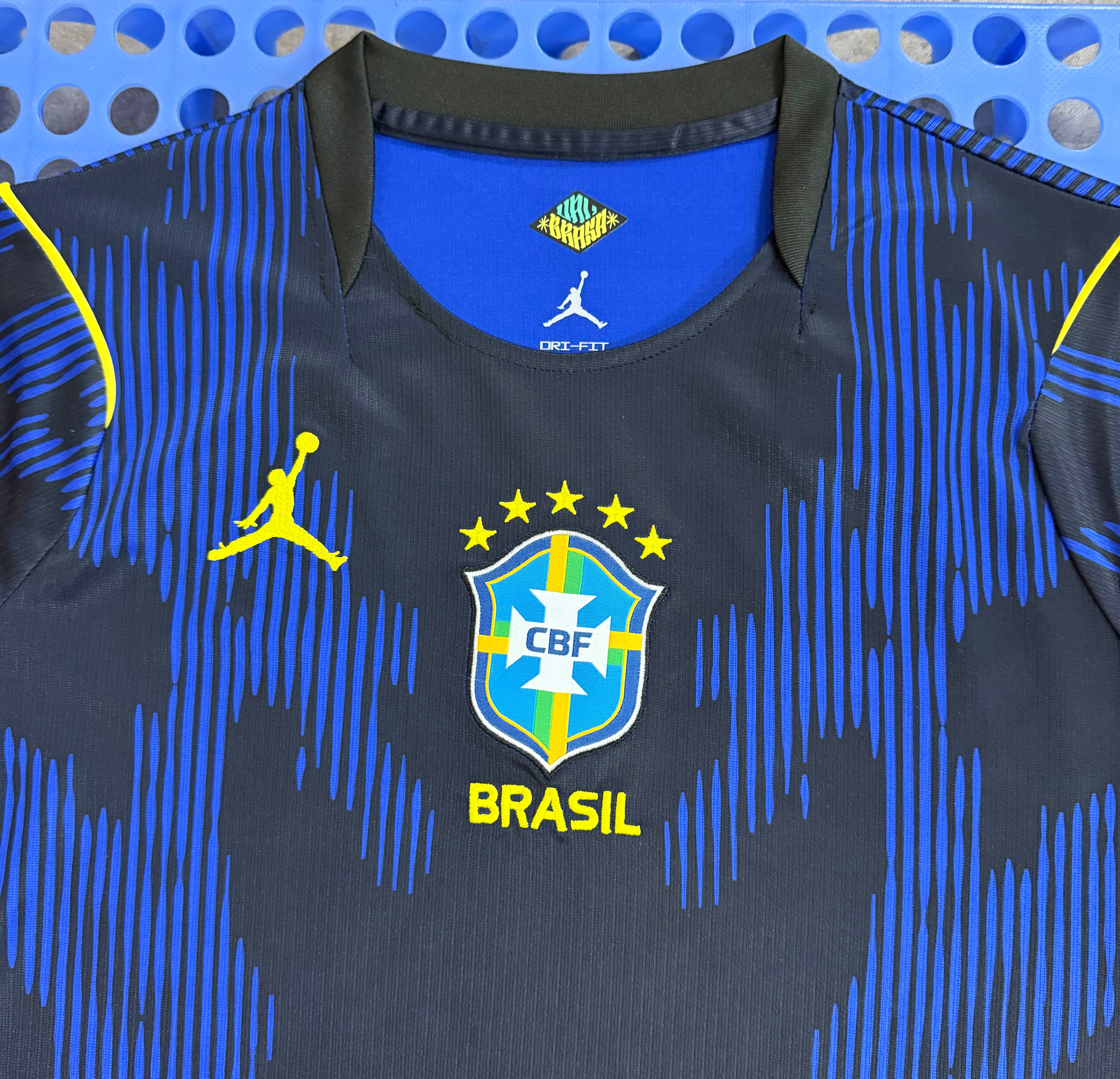 CAMISETA BRASIL SEGUNDA EQUIPACIÓN 26/27