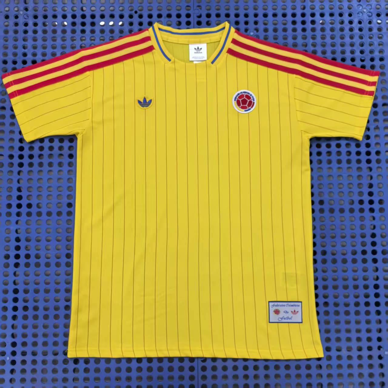 CAMISETA COLOMBIA RETRO
